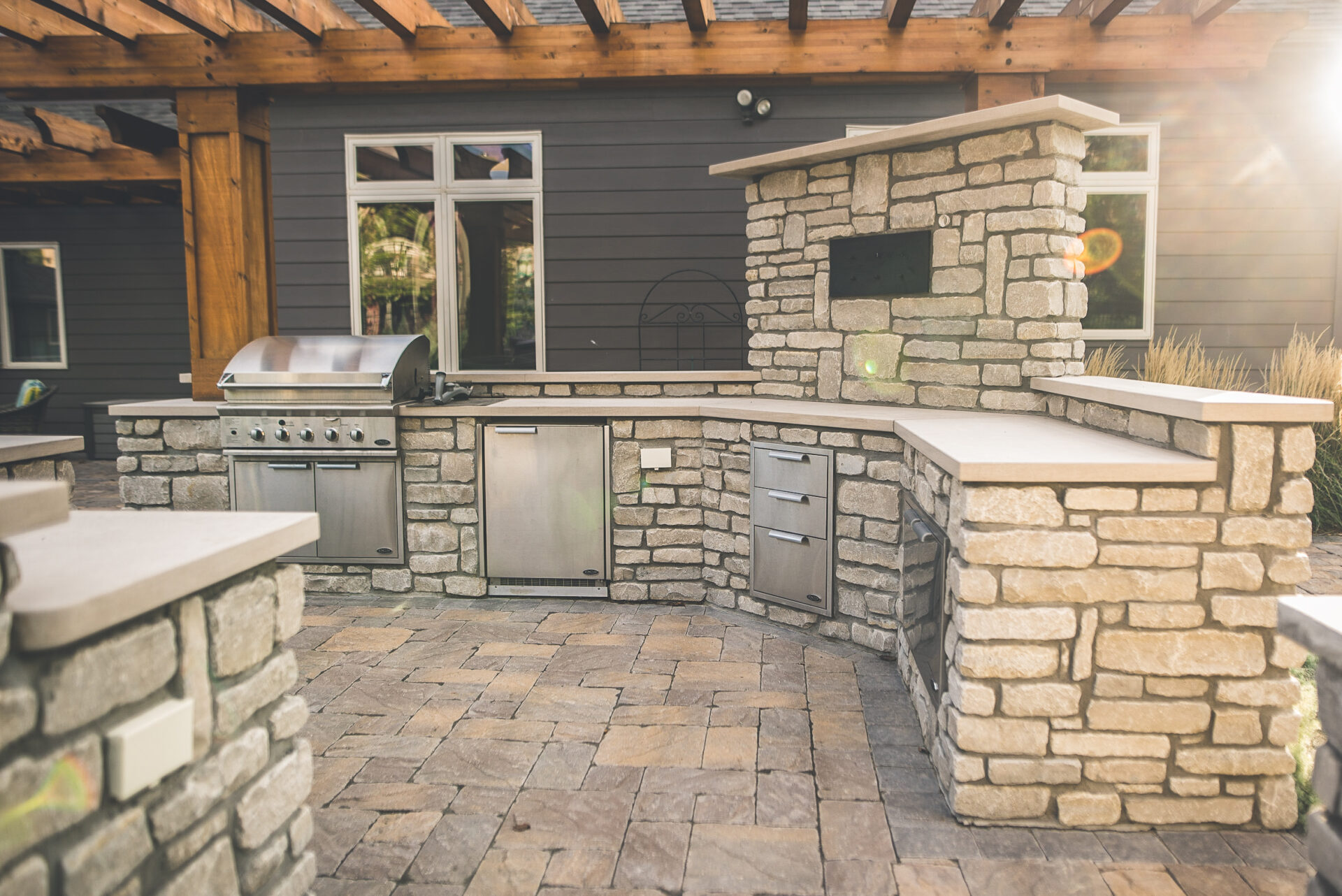 custom outdoor kitchen in Rochester, MN and South Dakota
