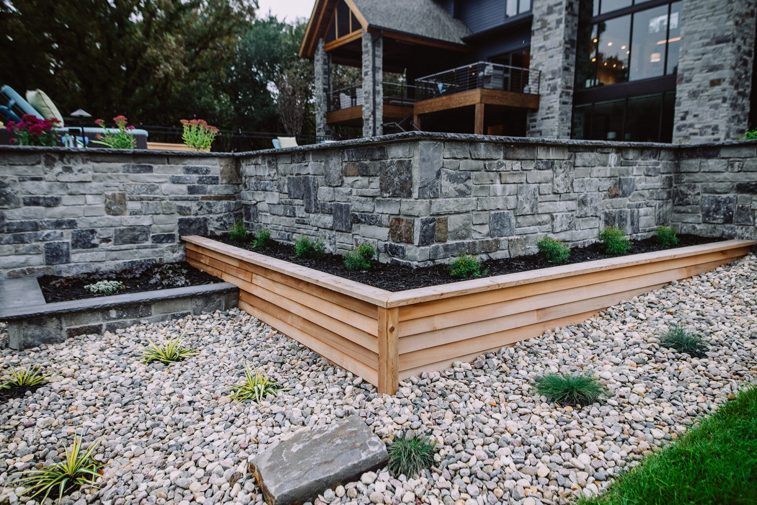 backyard retaining wall and horticulture